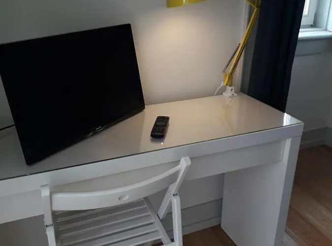 Lisbon, Wifi, Ac Apartment *